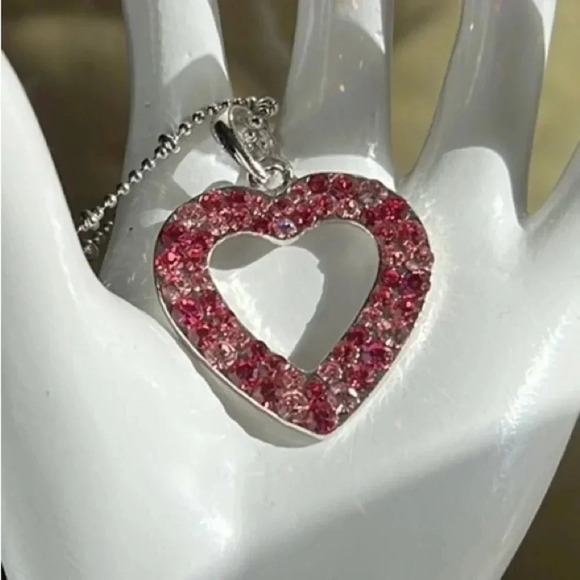 Cookie Lee Women’s Australian Light Pink Dark Pink Crystal Pendant on Silver NWT - Picture 6 of 12